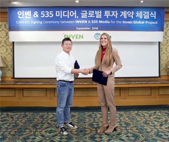 '인벤 글로벌' 오의덕 CEO(좌), 트립 토탈 미디어 '제니퍼 베르테토' CEO(우)
