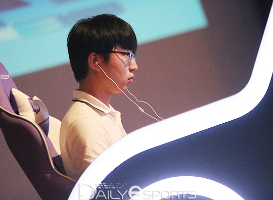 짜릿한 타격감을 느껴보자! MSF 스트리트파이터5 결승 현장스케치