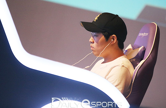 짜릿한 타격감을 느껴보자! MSF 스트리트파이터5 결승 현장스케치