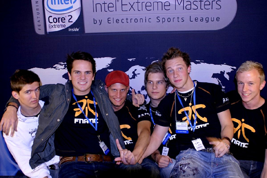 세계를 평정한 프나틱 CS:1.6 팀.(사진=Fnatic.com 발췌)