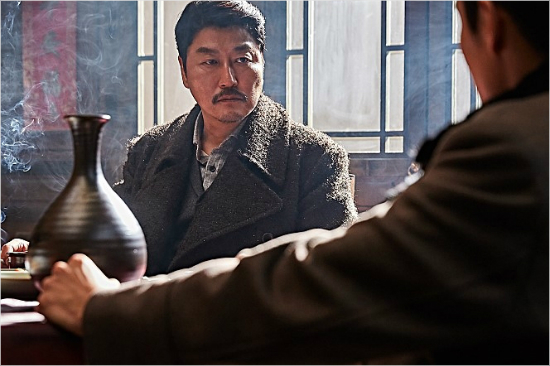 영화'밀정'스틸컷.(사진=워너브러더스제공)