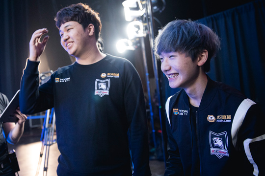 LCK 챔피언 락스, 롤드컵 8강을 잡아라! A조 2주차 현장스케치