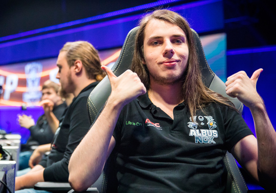 'LCK 챔피언' 락스와 'M5의 후예' ANX! 롤드컵 2주차 현장스케치(2)