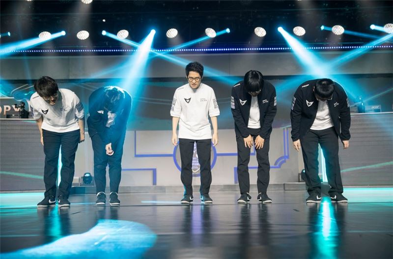 삼성 갤럭시.