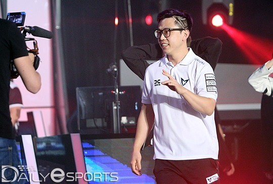 중국 LGD 게이밍의 감독으로 활동하고 있는 '하트' 이관형의 삼성 갤럭시 시절 사진.