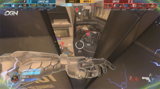 윈스턴 방벽 때문에 무용지물이 된 나노 강화제와 황야의 무법자 콤보.