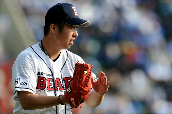 두산베어스유희관이2일창원마산구장에서열린NC다이노스와한국시리즈4차전에선발로마운드에오른다.(사진=두산제공)