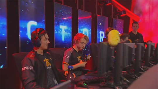 MVP 블랙을 꺾은 프나틱.(사진=HGC 중계 캡처)