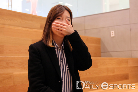 '롤드컵 통누나' 채동희 "e스포츠 팬들의 과분한 관심과 애정에 감사"