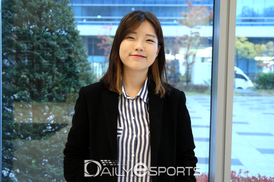 '롤드컵 통누나' 채동희 "e스포츠 팬들의 과분한 관심과 애정에 감사"