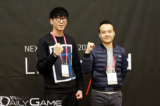 넥슨 박상원 사업팀장(왼쪽)과 스피어헤드 조재영 본부장.