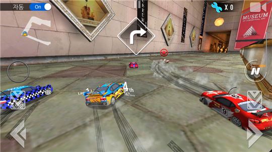 자동 주행 모드도 제공한다