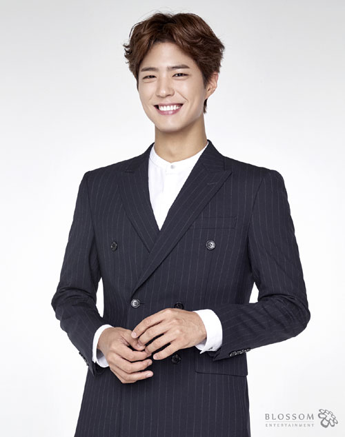 '국민세자' 박보검, 연말까지 시청자 사로잡는다!