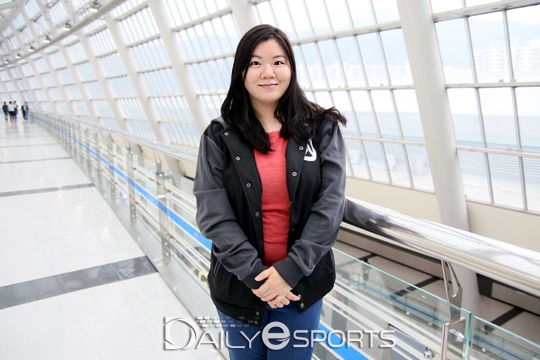 올리비아 웡 "스타2 올리모리그, 팬들의 지원이 있는 한 계속 될 것"