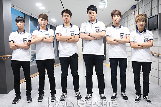 2016 시즌을 함께 했던 락스 타이거즈 선수들.