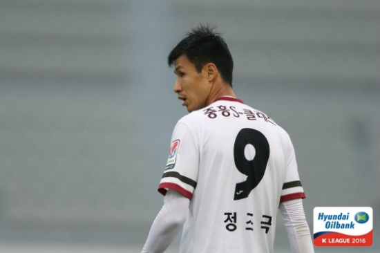 '패트리어트'정조국이승격팀강원FC에합류한다.(사진=한국프로축구연맹제공)