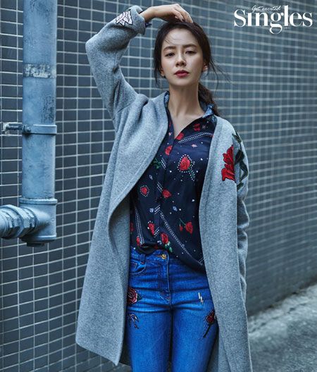 송지효, 낯선 도시에서의 고혹적인 비주얼로 시선 강탈