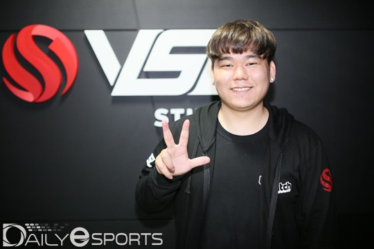 오버워치로 전향한 김명식.