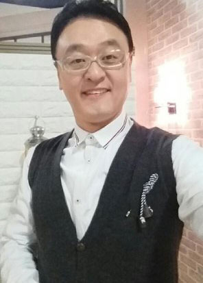 개그맨 권영찬, '4년 연속 완판男의 면모를 과시'