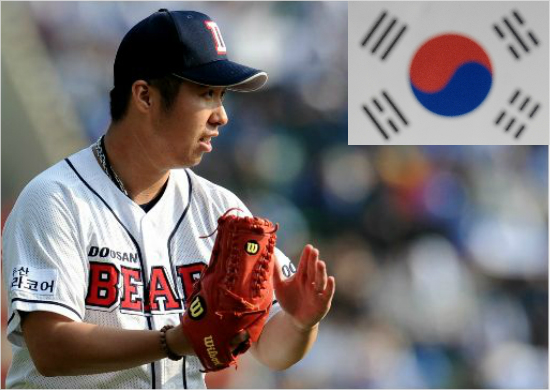 '언젠가는달겠죠'두산유희관은최근4년동안KBO리그에서가장많은승리를올린투수지만이번에도야구대표팀승선이사실상무산됐다.WBC예비명단에는올랐지만여건상최종명단에오를가능성이적다.(자료사진=두산)