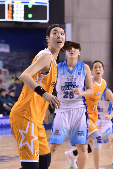 청주KB스타즈의박지수(사진제공=WKBL)