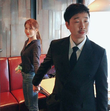 ‘도깨비’ 김기두, 애틋한 눈빛으로 유인나 ‘저승꽃길’ 초대