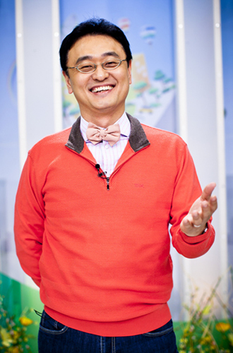 개그맨 권영찬, '한부모가정 아이들 위한 훈훈한 재능기부'