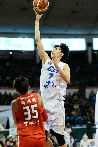 프로농구전주KCC의송교창(사진제공=KBL)