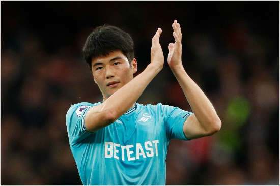 기성용.(사진=스완지시티트위터)