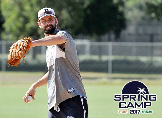 호주에서2017시즌개막에대비해몸상태를끌어올리고있는두산베어스의선발투수더스틴니퍼트.(사진=두산베어스제공)