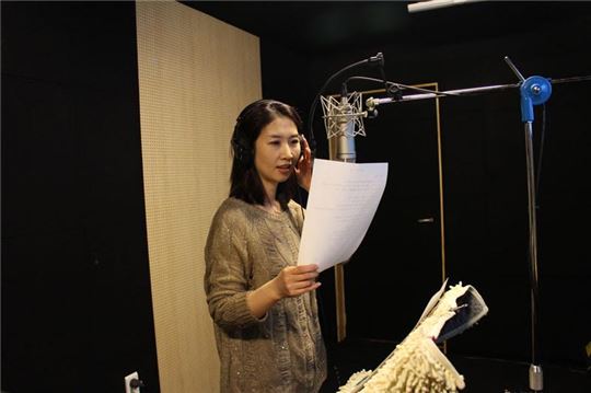 '오르텐시아사가' 론칭 홍보 영상에 참여한 성우 소연(사진 제공: 와이디온라인)