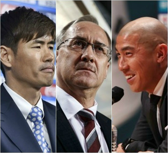 설기현코치(왼쪽부터)와울리슈틸리케감독,그리고차두리전력분석관.(사진=대한축구협회제공)