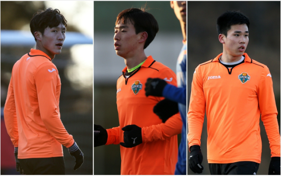 강원의신인3인방김민준(왼쪽부터),안수민,임찬울.(사진=강원FC제공)