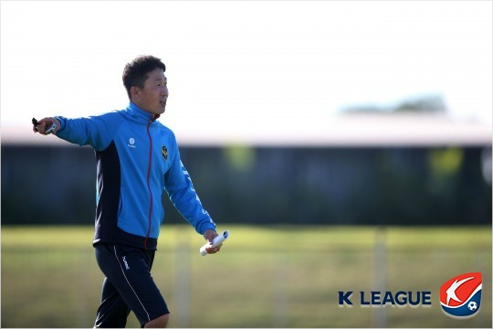인천유나이티드는지난시즌이기형감독의지도로극적인반등으로K리그클래식잔류에성공했다.(사진=한국프로축구연맹제공)