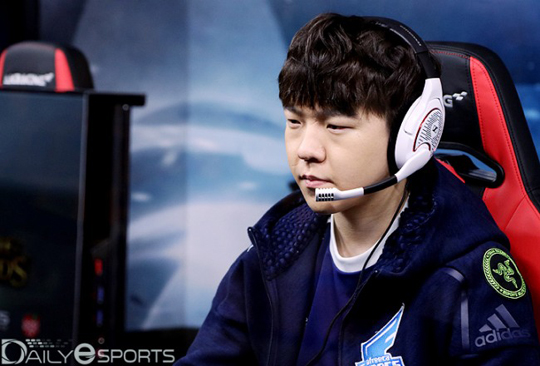 삼성에 1세트 내준 아프리카, 정글러 '스피릿' 이다윤으로 교체