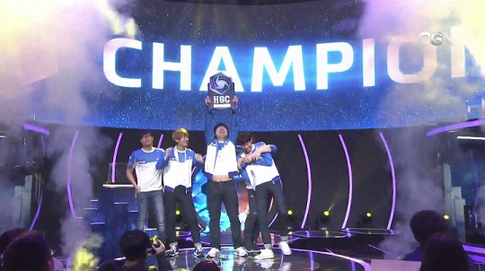 우승을 차지한 MVP 블랙. (사진=2017 HGC 이스턴 클래시 중계 캡처)