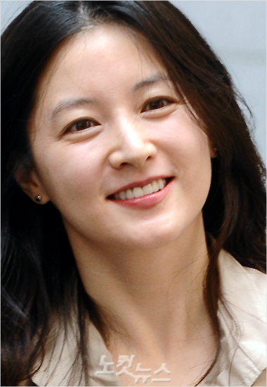 평창동계올림픽성공개최와강원도소외이웃을위해써달라며1억5000만원을쾌척한한류스타이영애.(자료사진)