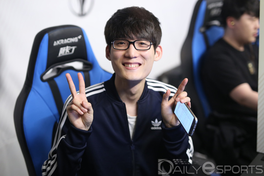 조1위로 본선에 합류한 정재영.