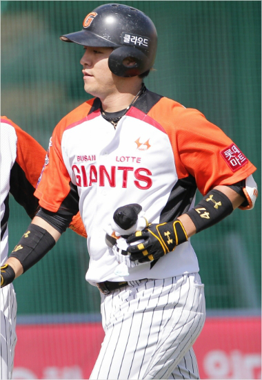 롯데자이언츠강민호가개인통산200홈런에2개만남겨뒀다.(사진=롯데제공)
