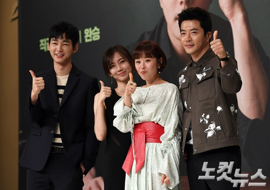 지난3일오후,KBS2'추리의여왕'제작발표회가열렸다.왼쪽부터배우이원근,신현빈,최강희,권상우(사진=황진환기자)