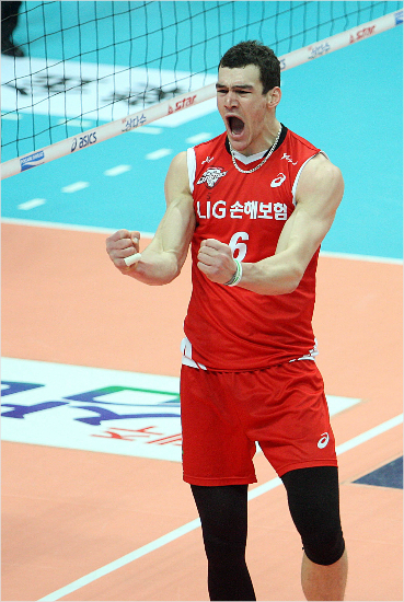 지난2013~2014시즌과2014~2015시즌자유계약으로V-리그무대를밟았던호주출신의에드가는2017~2018시즌트라이아웃사전평가에서참가선수가운데가장좋은평가를받았다.(사진=한국배구연맹제공)