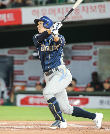 '96억 박석민 공백?' 모창민, 10년 만에 포텐 터진다