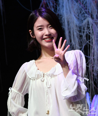 혁오·종현 동시 출격…아이유 독주체제 깰까