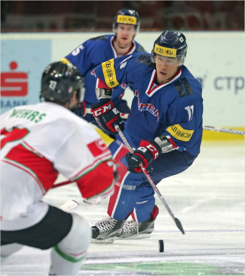 적장도 인정하는 韓 아이스하키의 '폭발적' 상승세