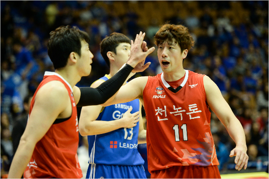 이정현이 얻은 발언권, 이관희에게도 기회가 올까