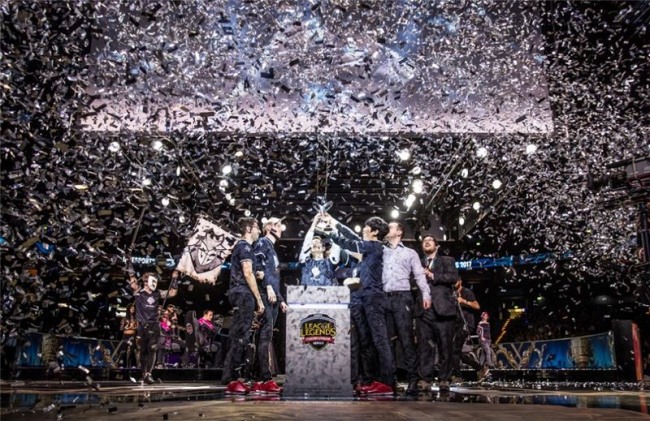 세 시즌 연속 유럽 LCS를 제패한 G2 e스포츠(사진=라이엇게임즈 제공).