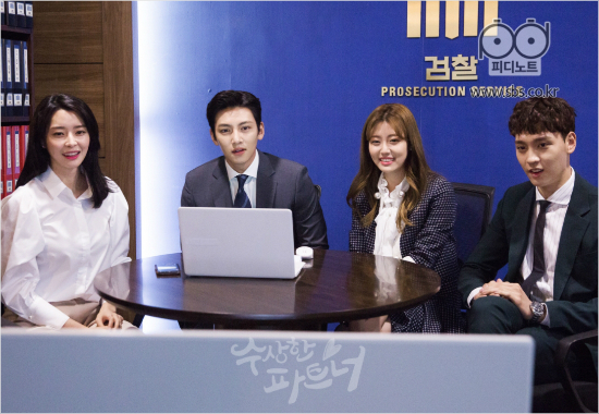 지창욱X남지현이 문재인 대통령에게 전하는 바람