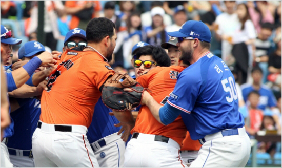 최근 판례로 본 '한화·삼성 난투극' 징계 수위는?