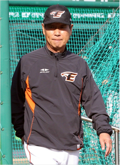 김성근 한화이글스 감독 전격 경질