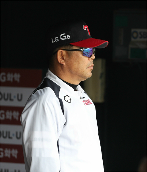 '한 달 만의 4위 하락' LG, 1차 고비 넘을 해법은?